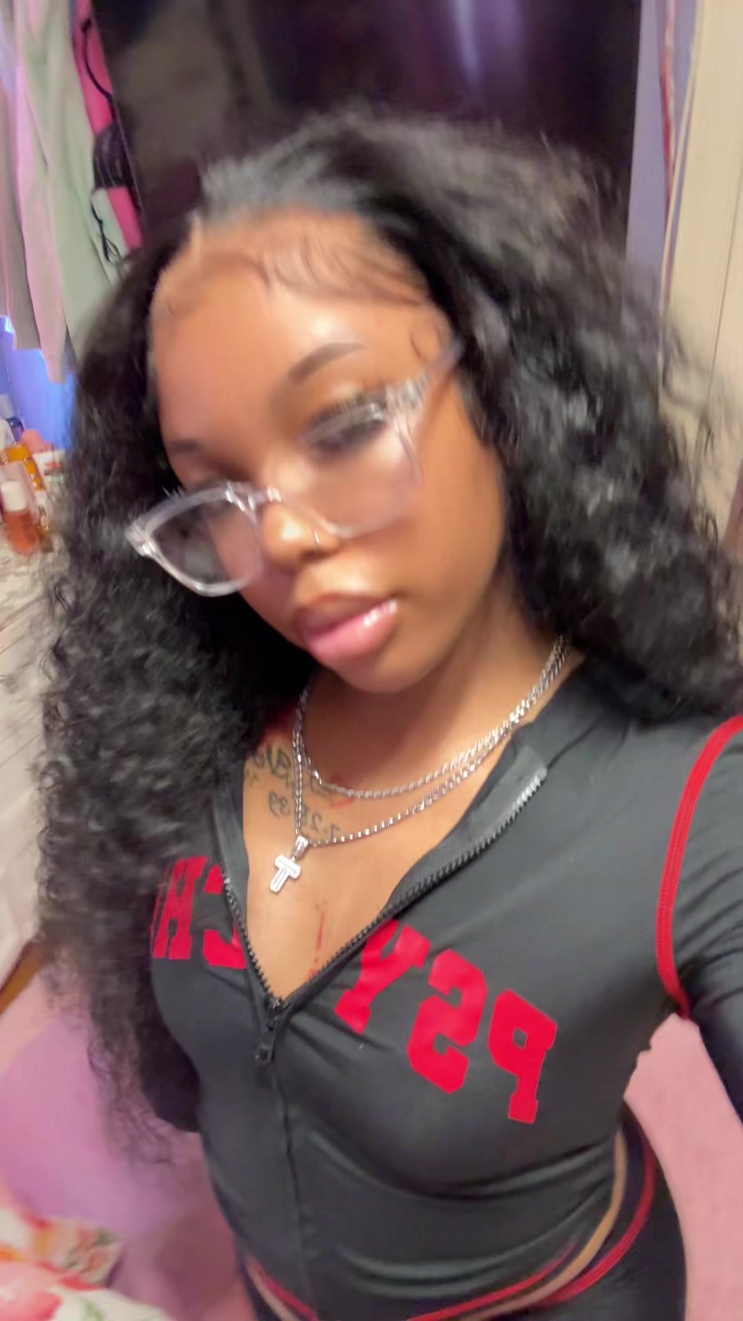 @Tee