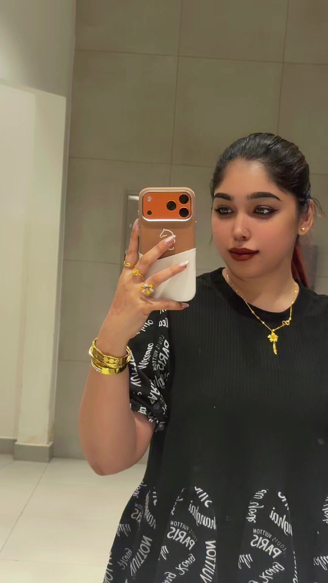 @maheena_mahi