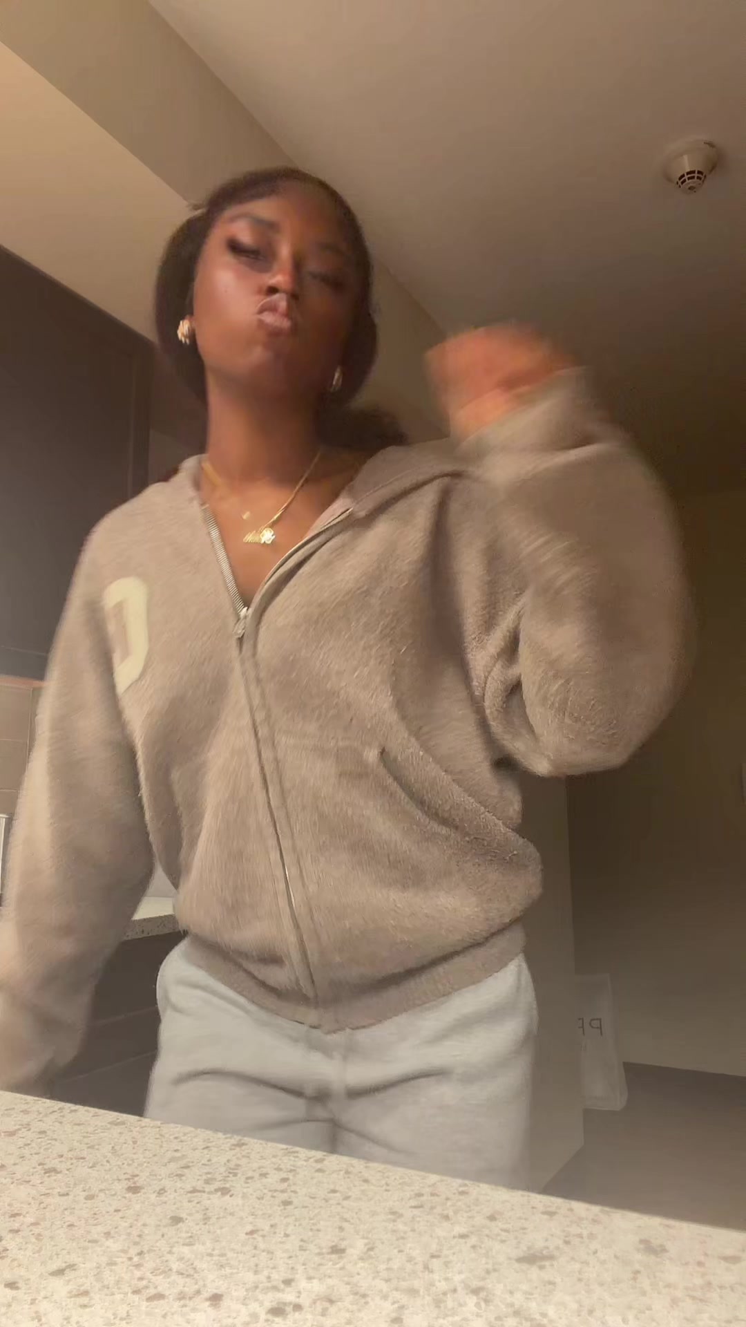 @luvashell🌚