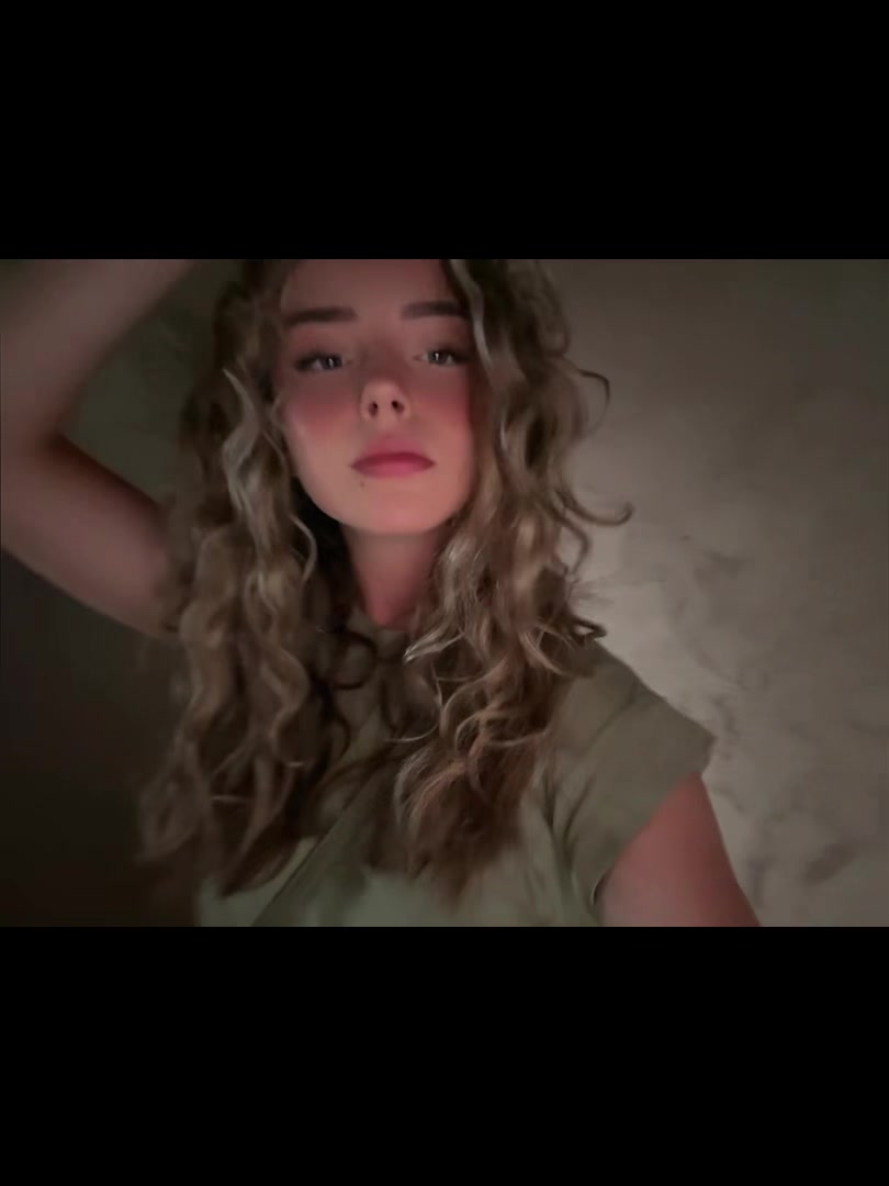 @𝓷𝓲𝓴𝓸𝓵𝓲𝓷𝓪