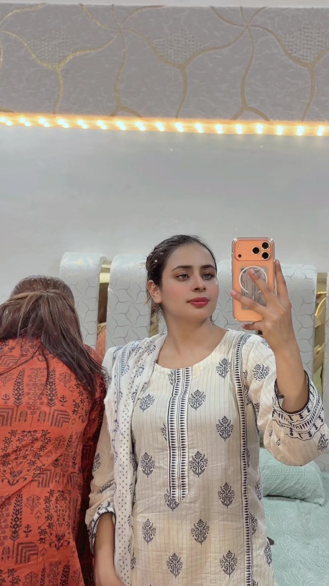 @saraktk_3025🧿🦋