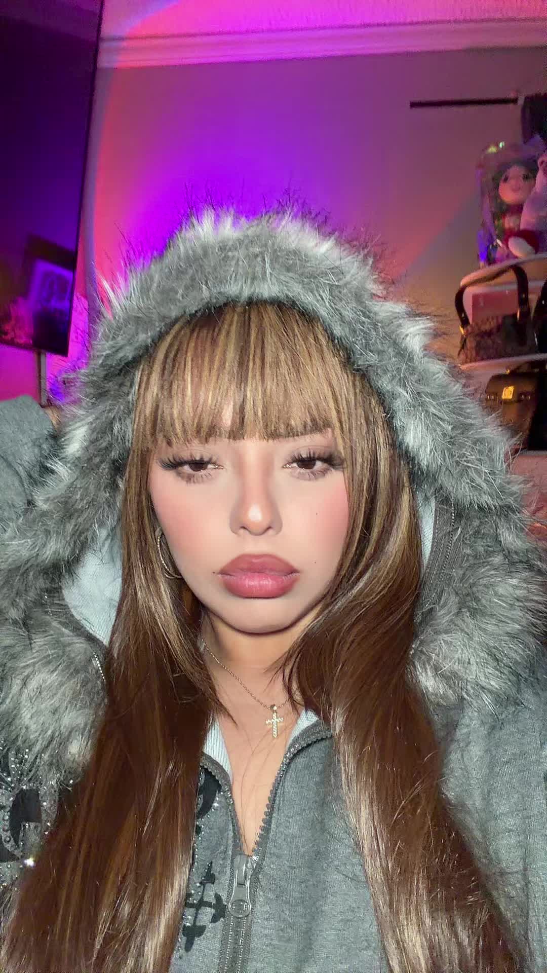 @aolanymorie