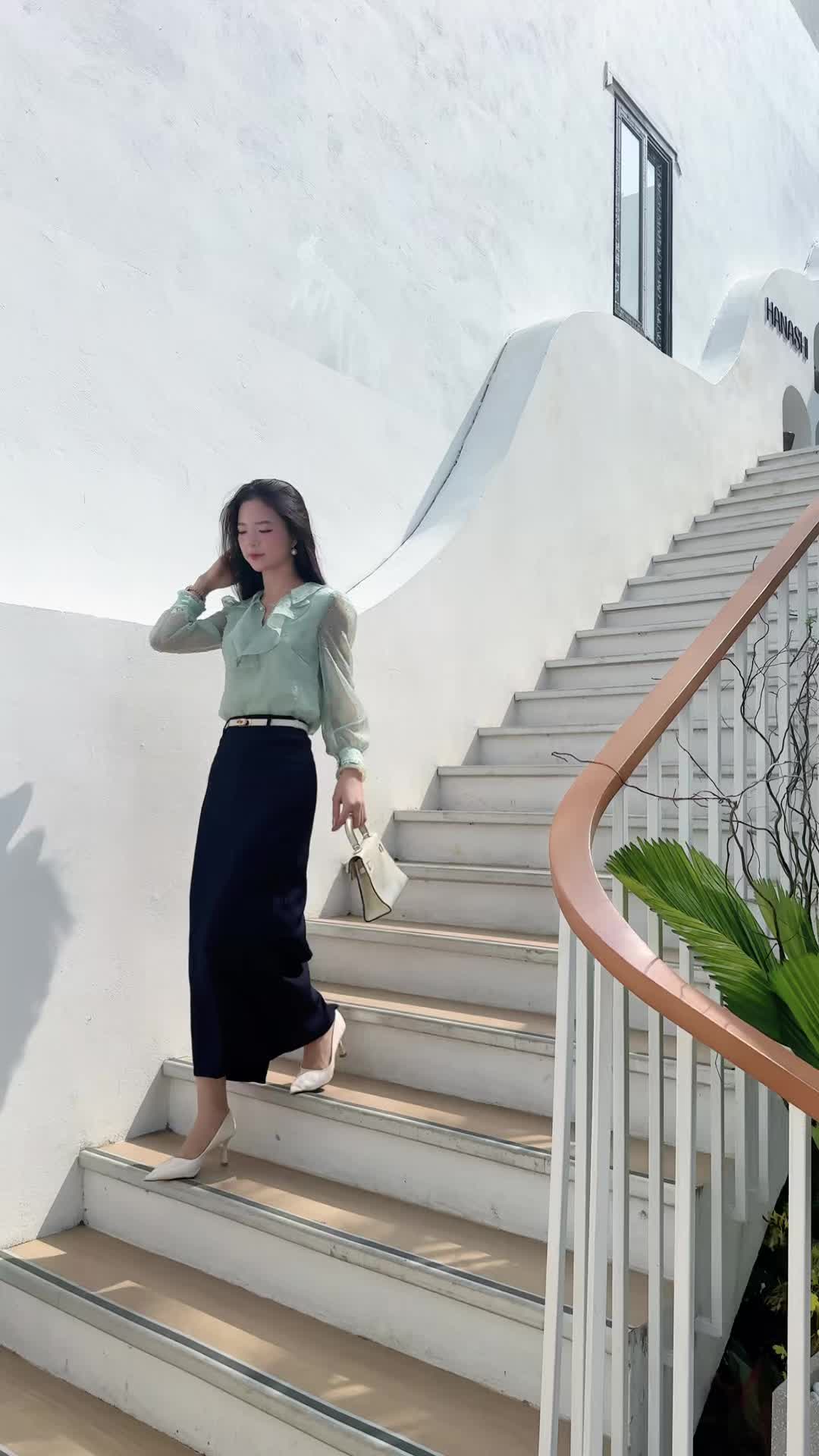@Uri Thời Trang Việt