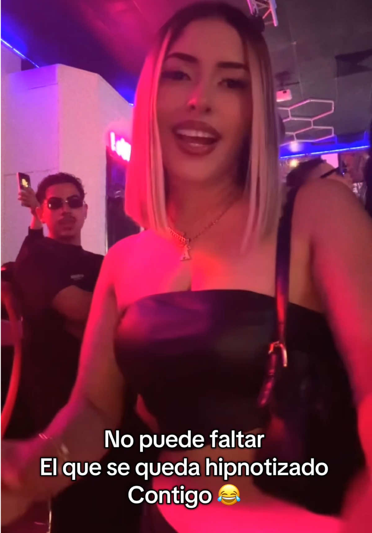 @Angie ✨