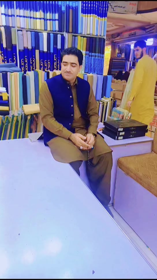 @B A C H A ♥️ ✨️ 💖