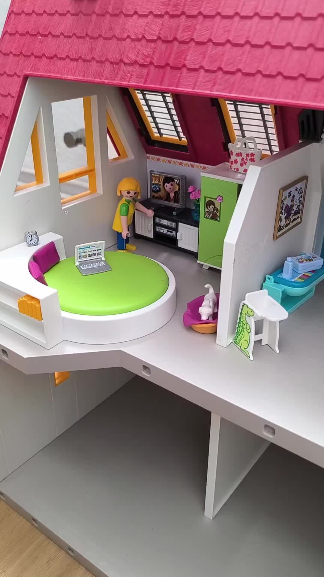 @Playmobil Family