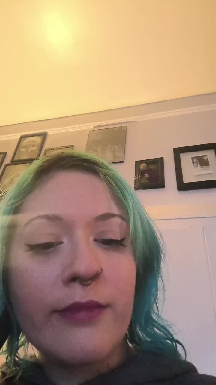 @🧚🏻🧝🏻&zwj;♀️