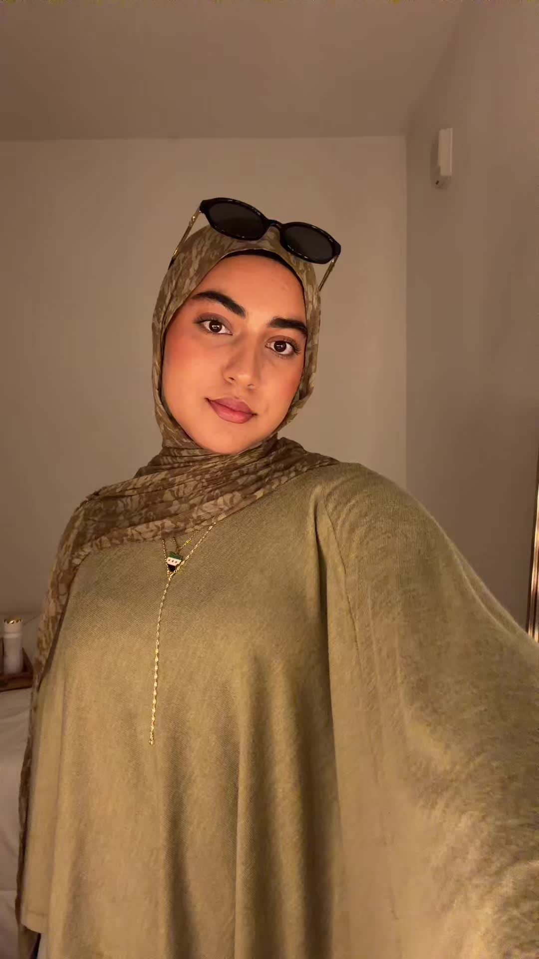 @AmiraInVogue