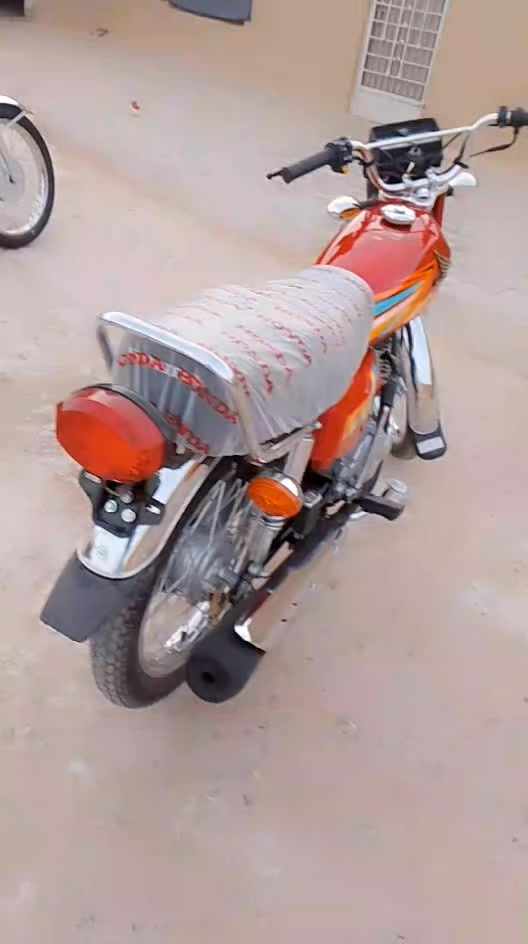 @user403730869344