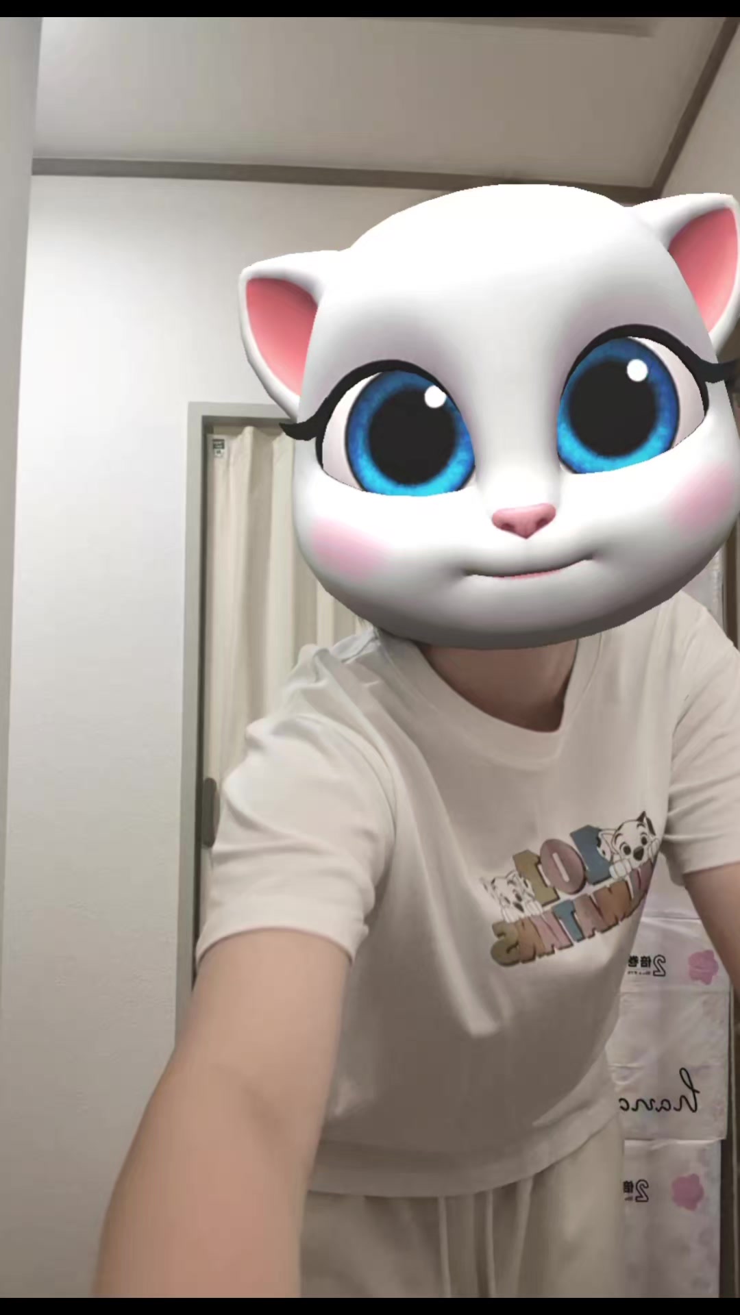 @T︎ ︎⭐️