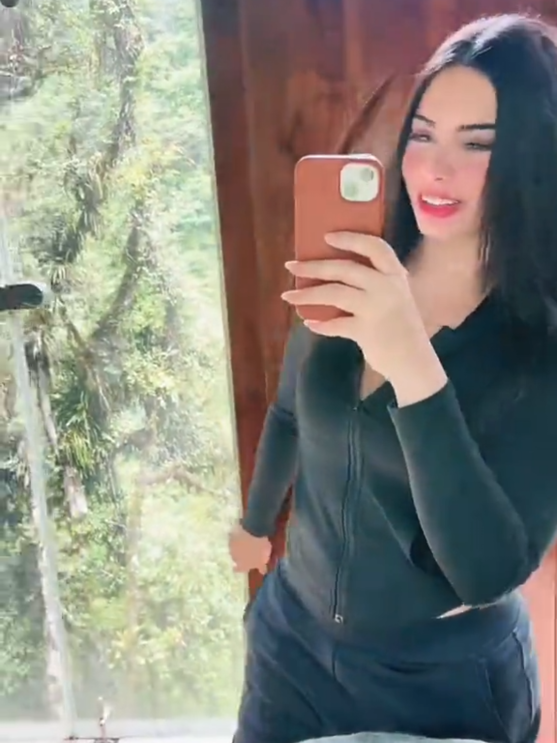 @Fernanda Antonella 🍒