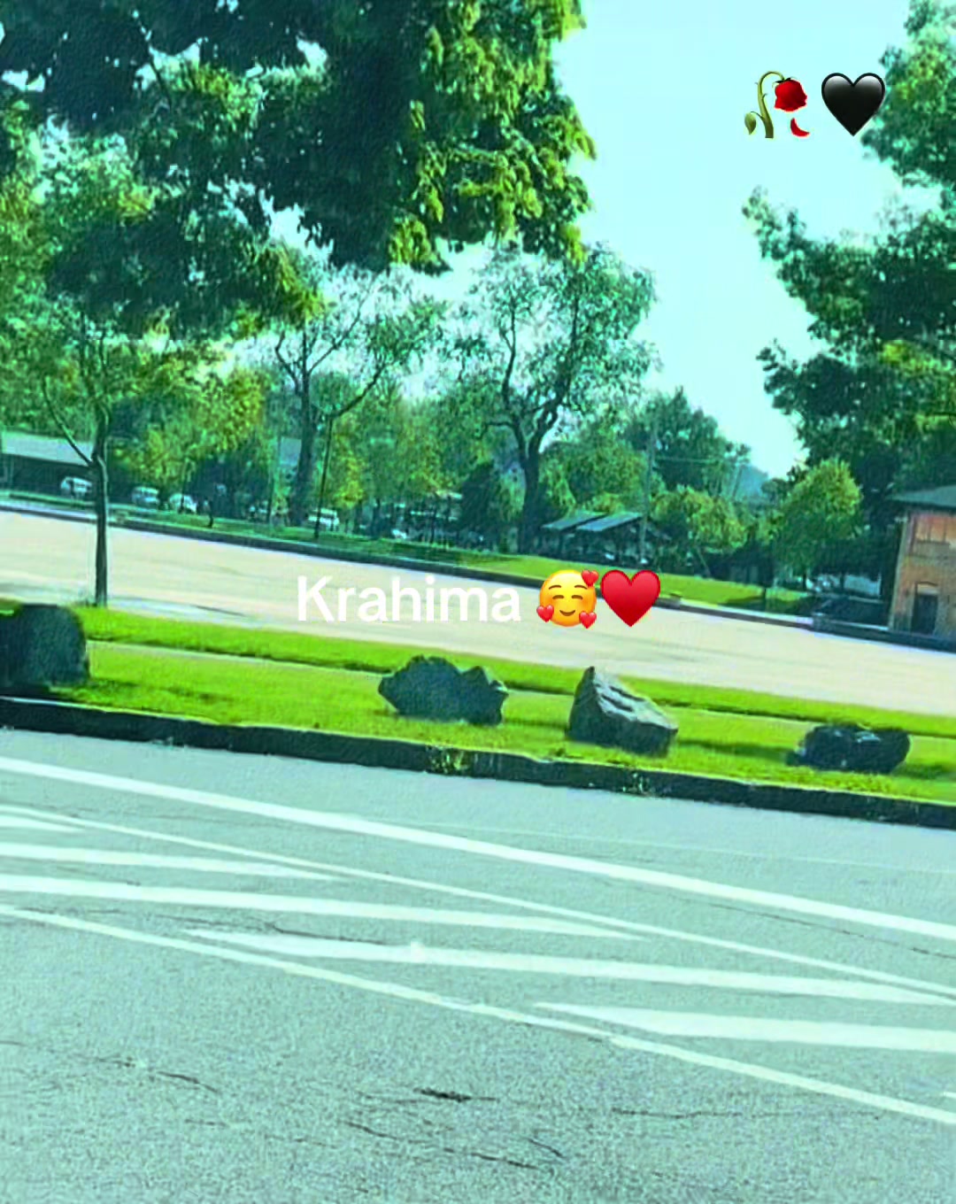 @Krahima 823♥️👑🇺🇸🦋🧕