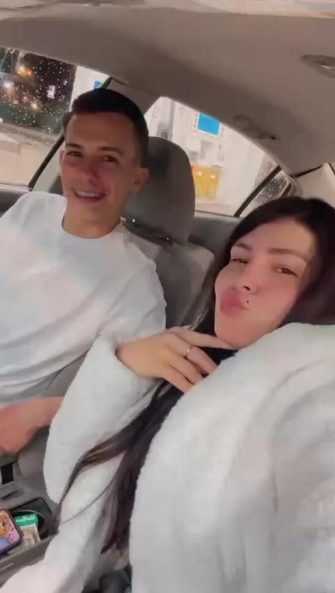 @Alej
