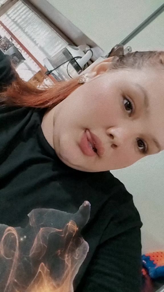 @Niki🥰