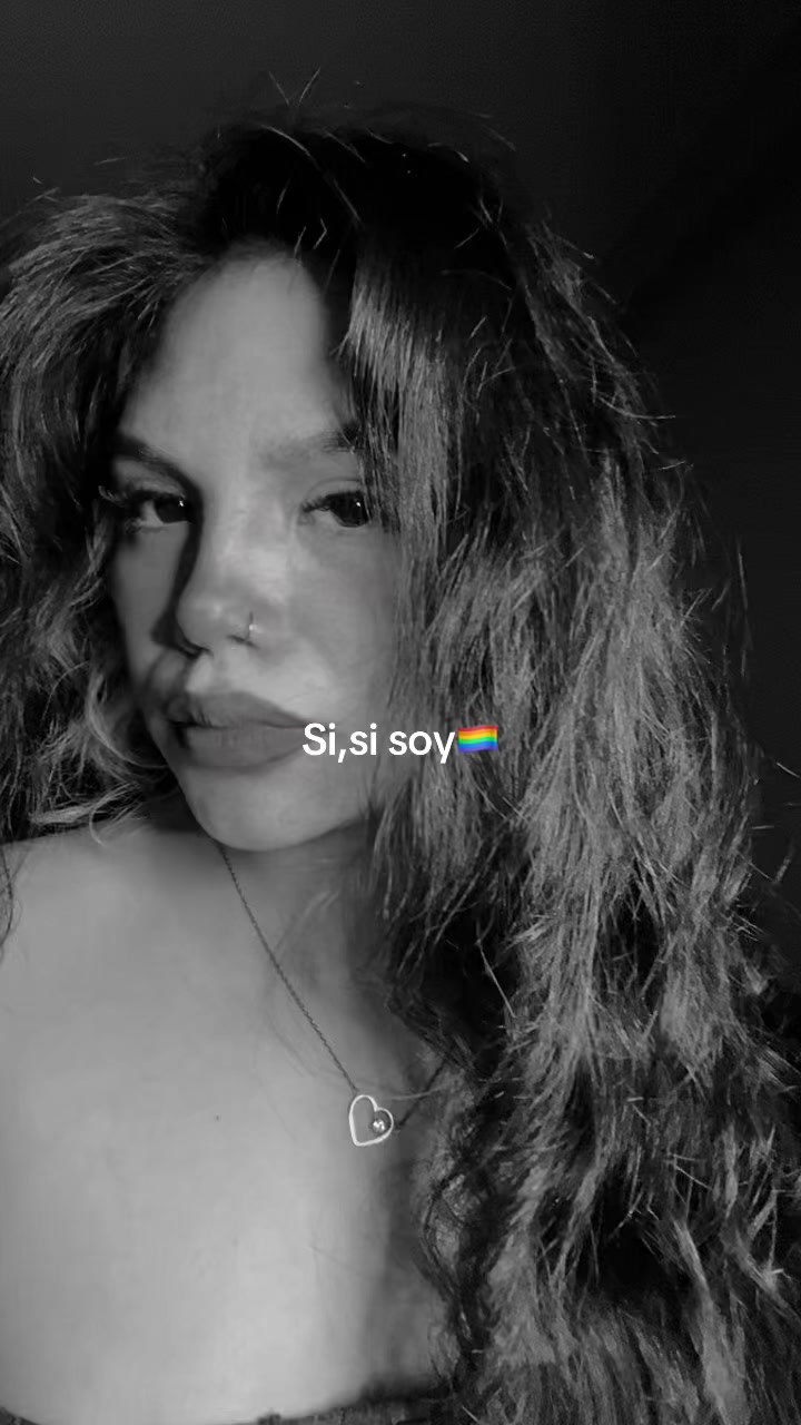 @Alba🏳️🌈