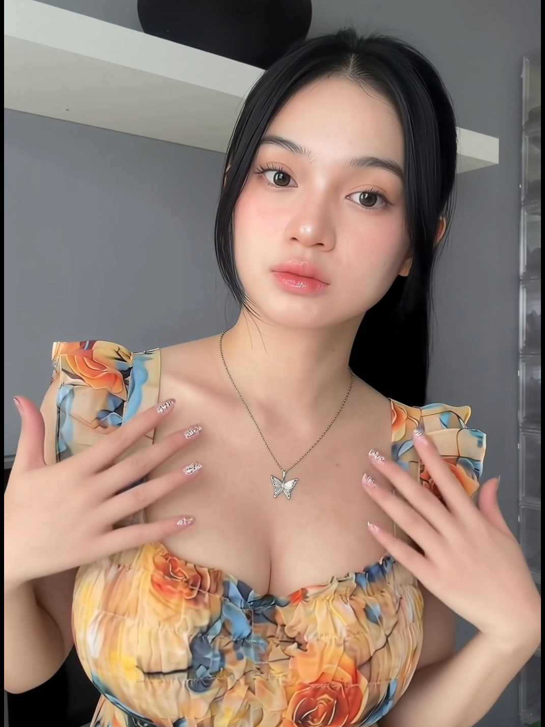 @flora0ne