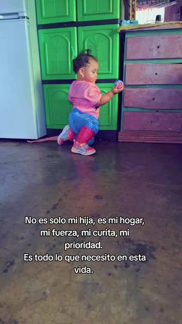 @❤️😻ZOE MONTOYA🥰💜