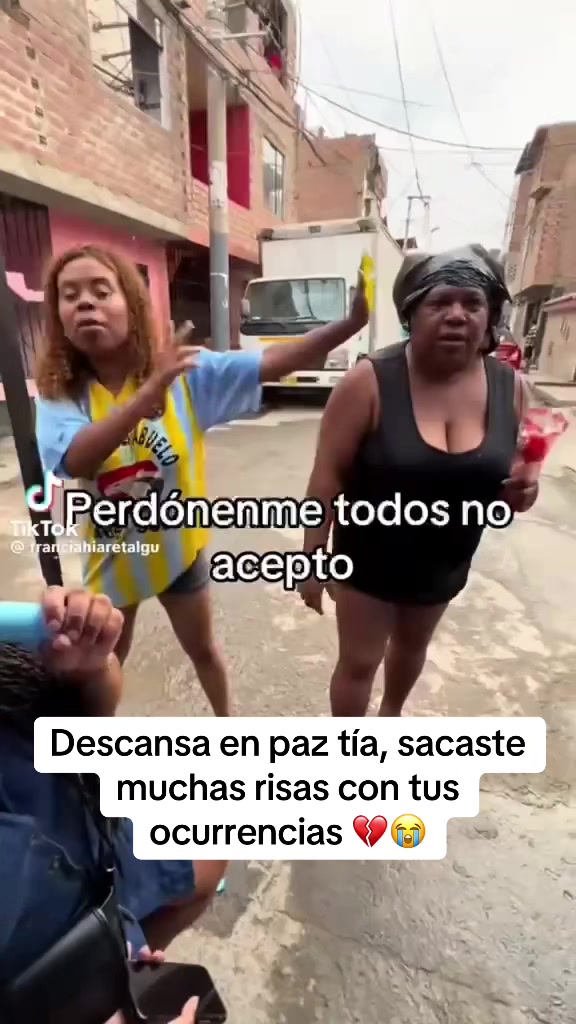 @Francia Hiaret Alguedas
