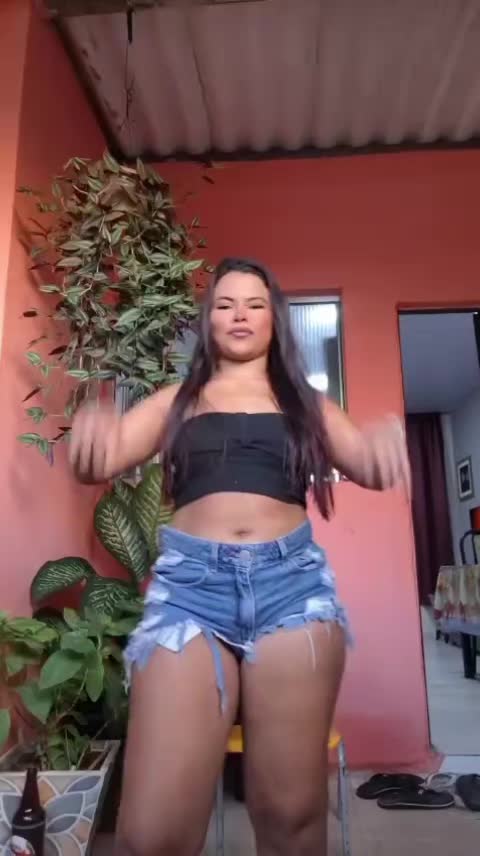 @Alyne Gleyce