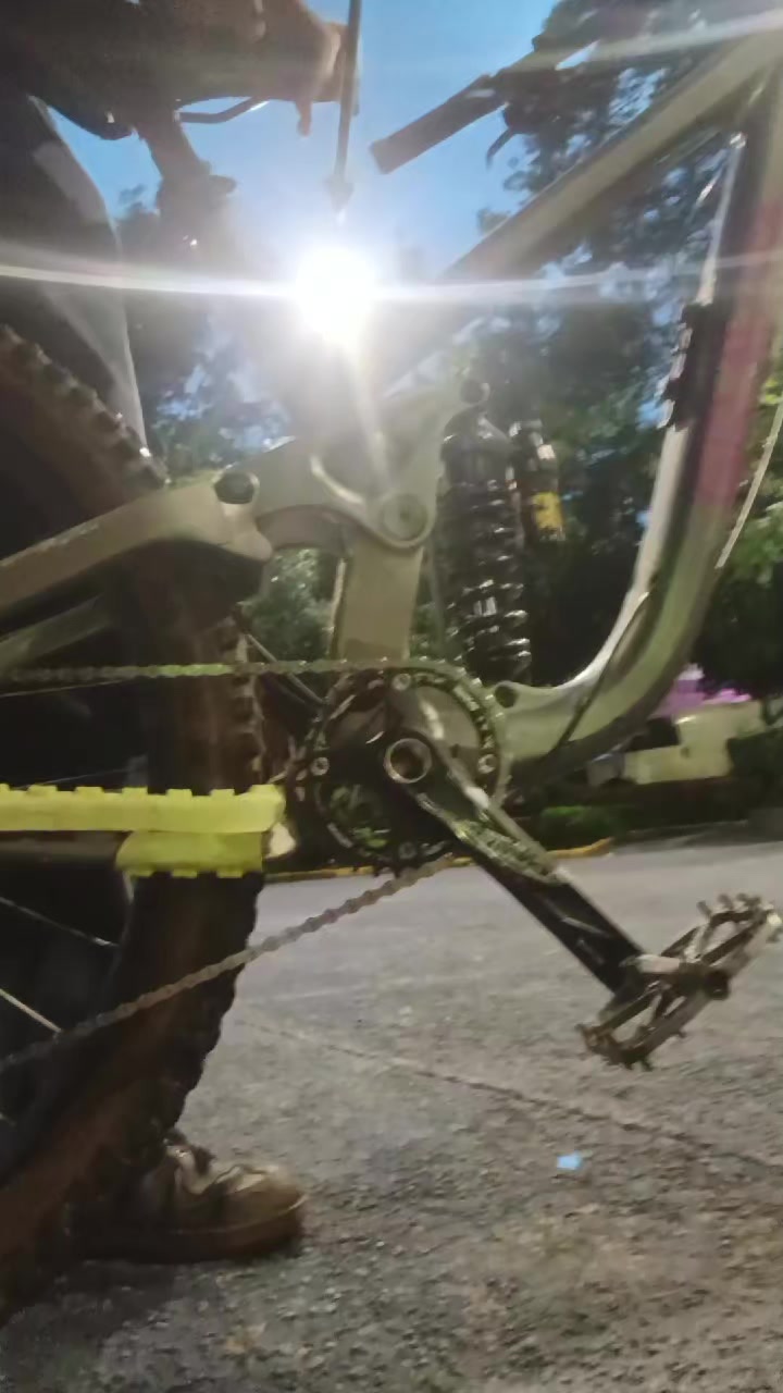 @César Ayala Mountainbiker