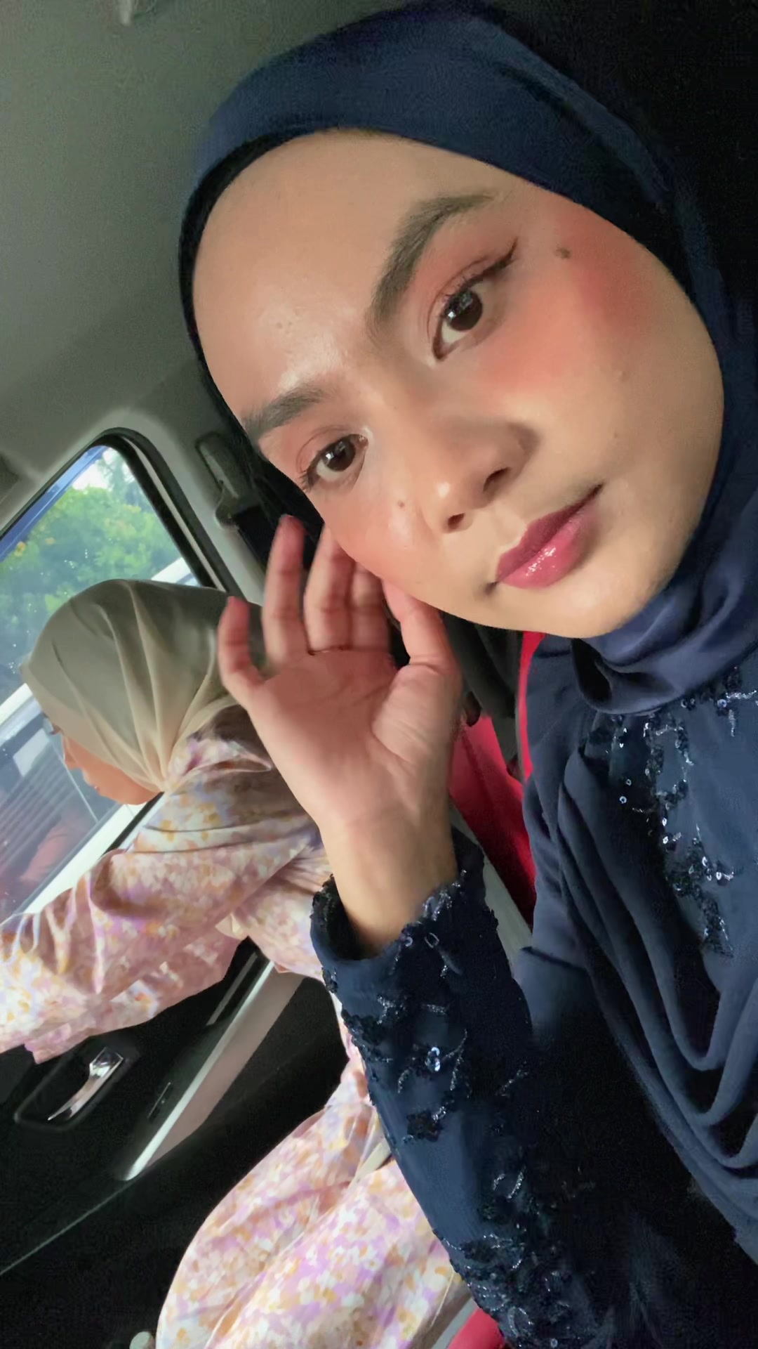 @ainshaz