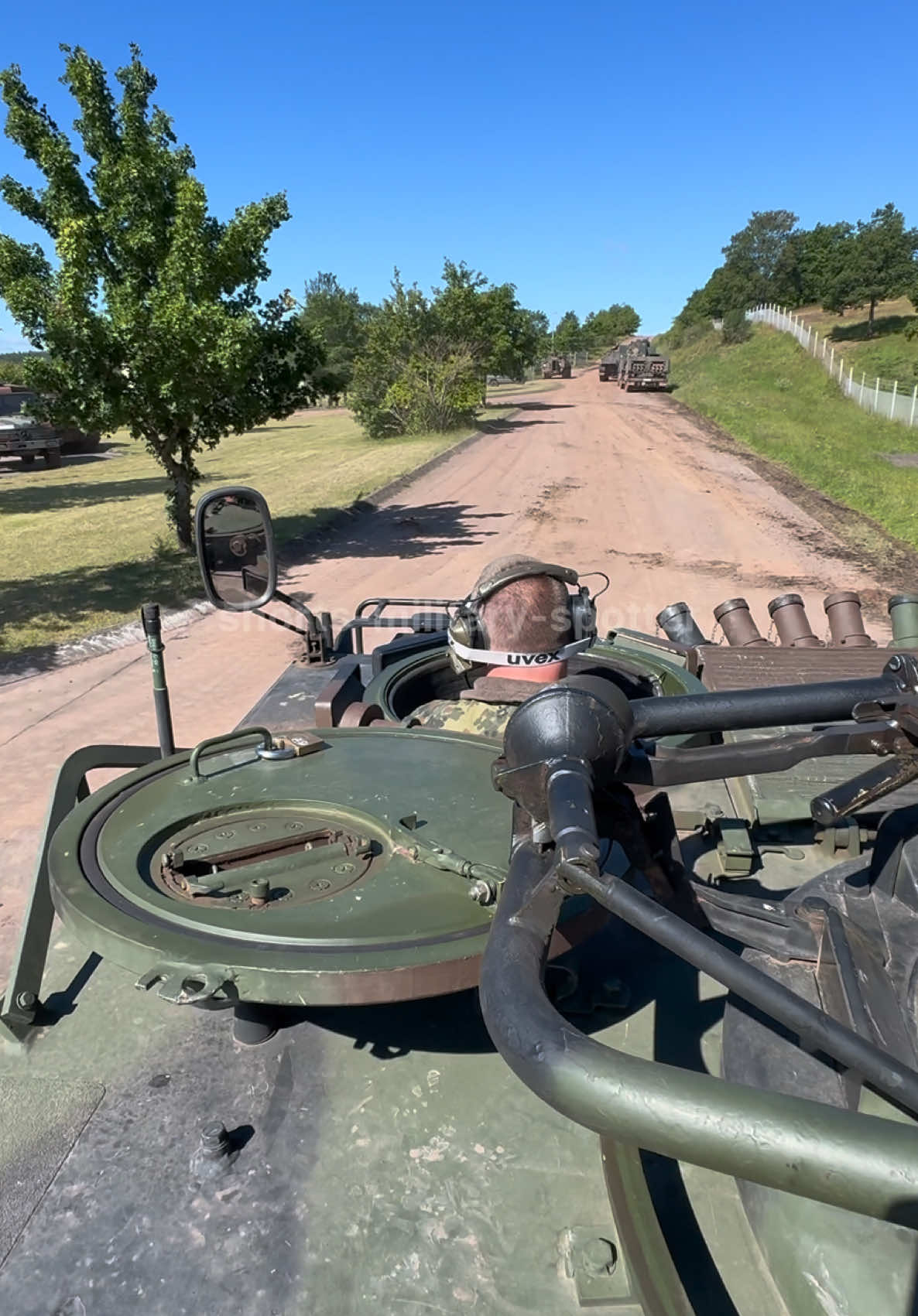 @shorts-military-spotter