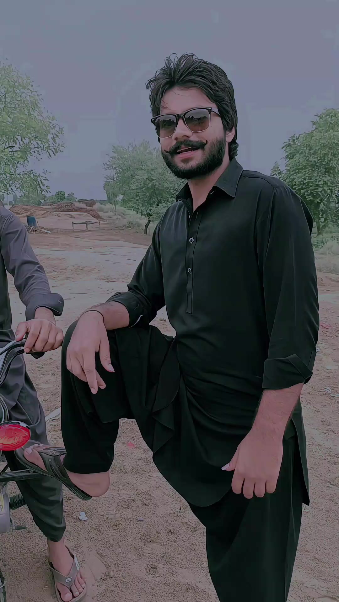 @Usman BaBa 😎