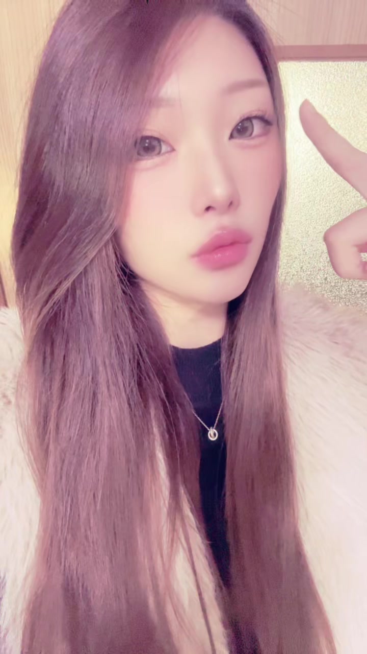 @ユウナ