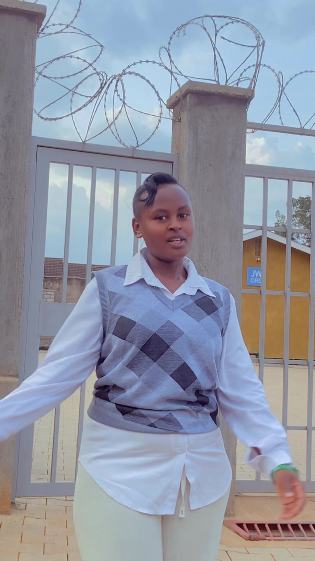 @Lyn🇺🇬