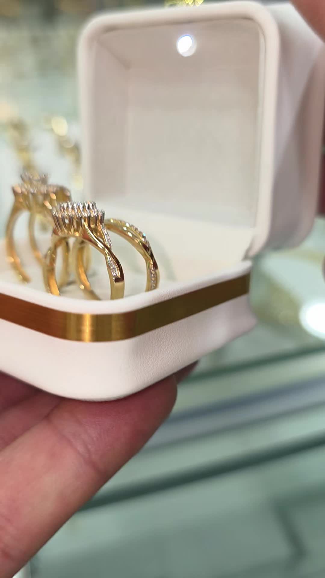 @Maison d'or