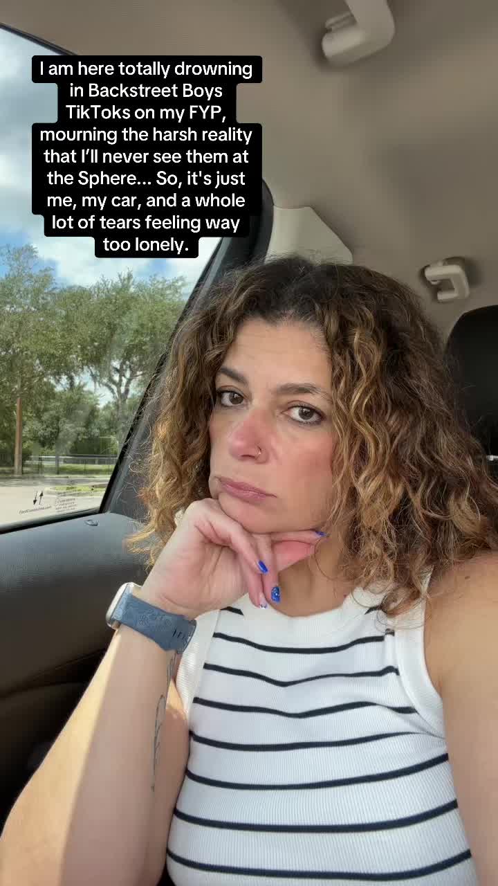 @Nay🧿🍬