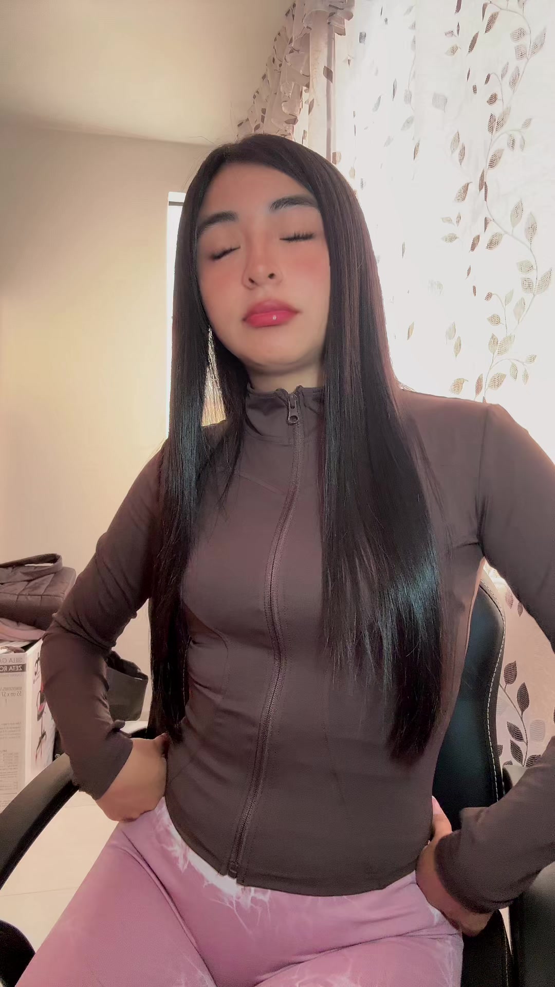 @daeslycat