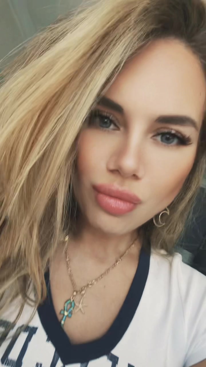 @꧁༺ 𝓐𝔂𝓵𝓾𝓼𝓱𝓪 ༻꧂🇦🇿💖