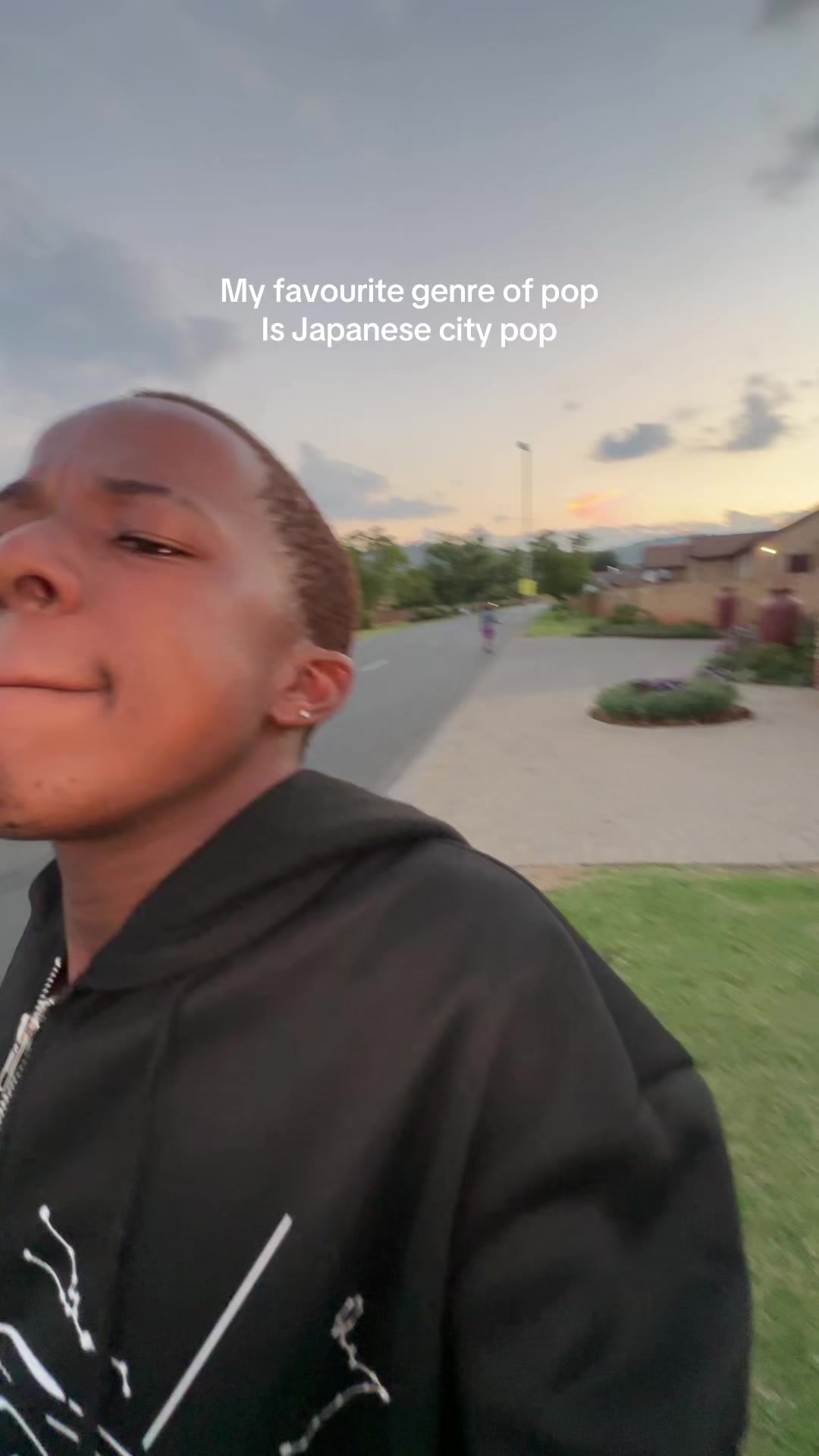 @Lès