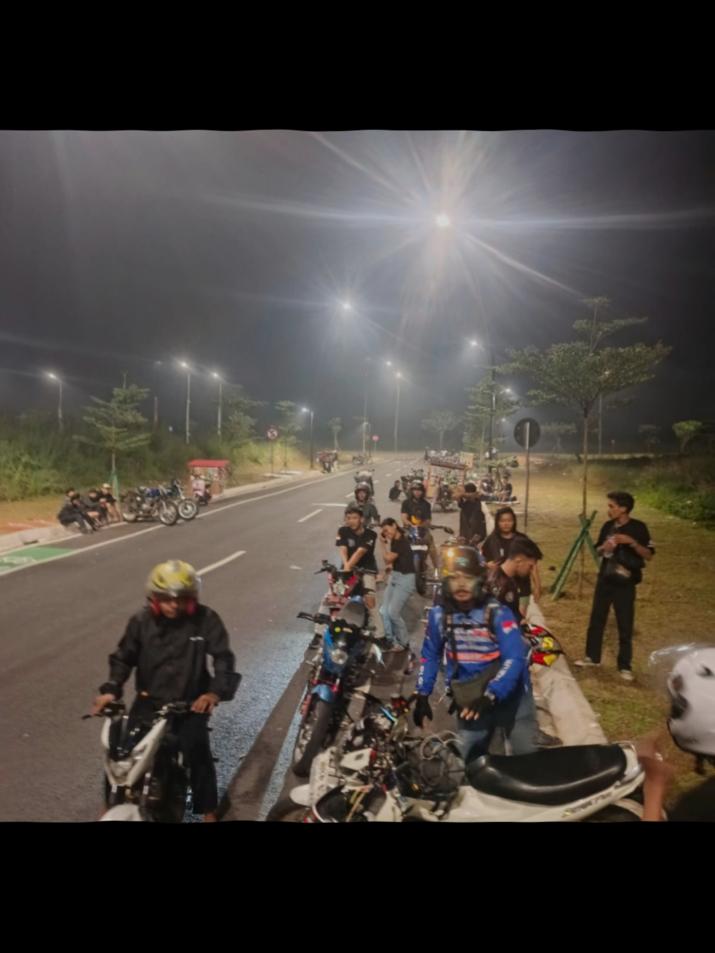 @Bukan siapa siapa🤫🤐