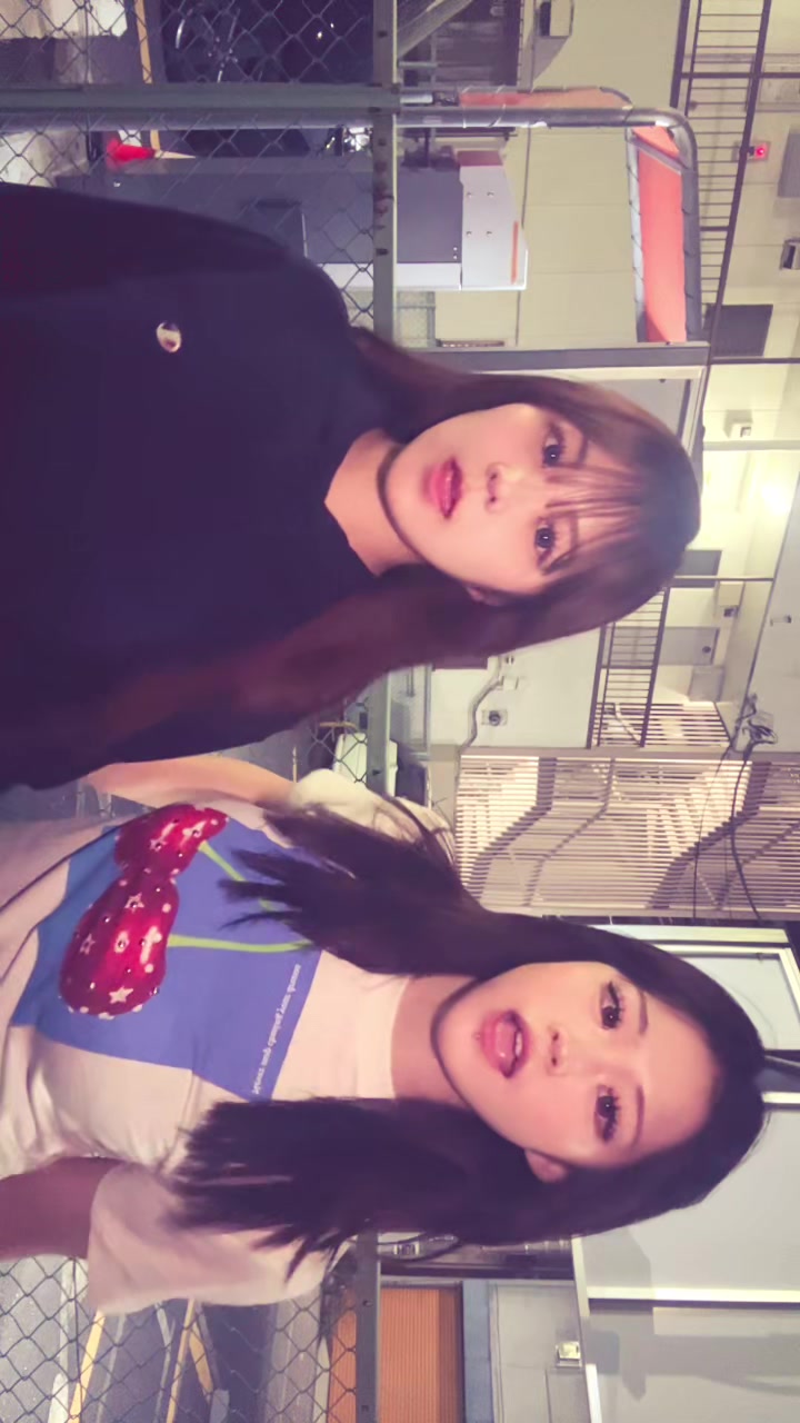 @ひな