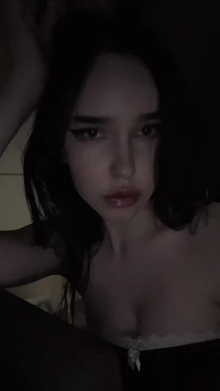 @zannyshawty