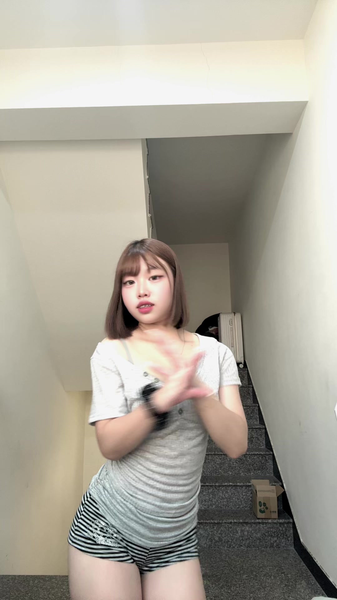 @莊