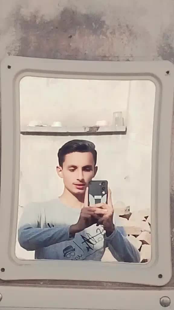 @𝒜𝓇𝓈𝓀𝒶𝓃 𝓂𝓊𝓰𝒽𝒶𝓁😁