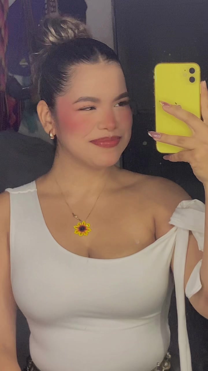 @Dani🌼