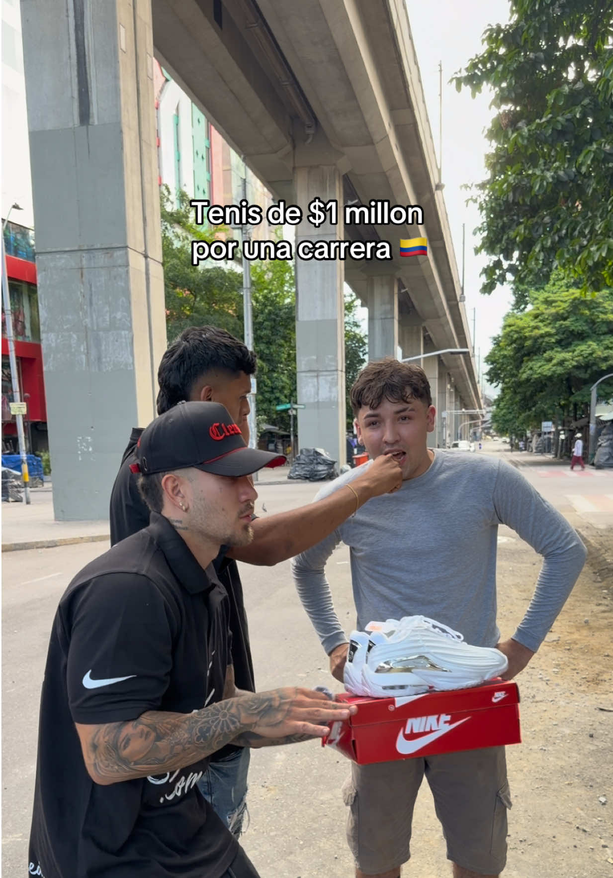 @Daniel millones 🤴🏼🎶
