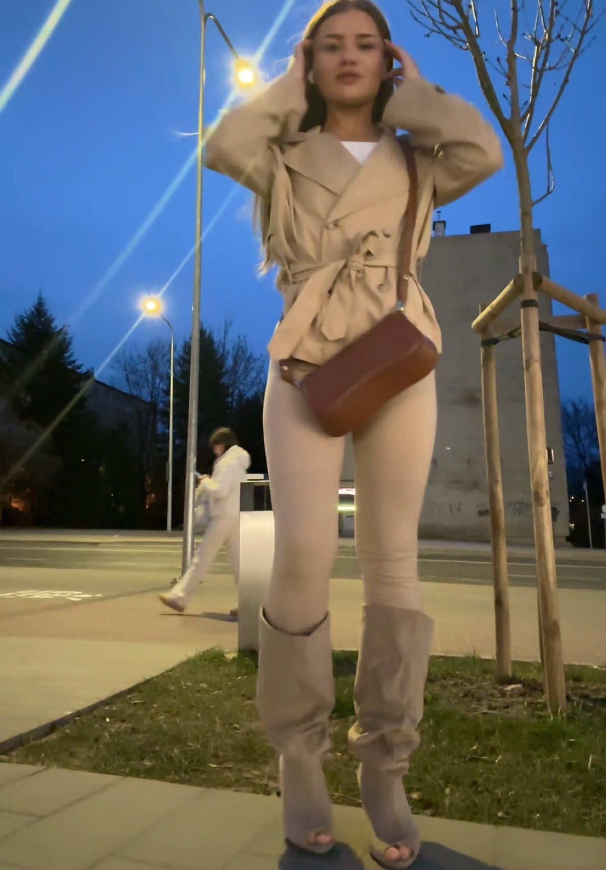 @Yuliia Hodunko