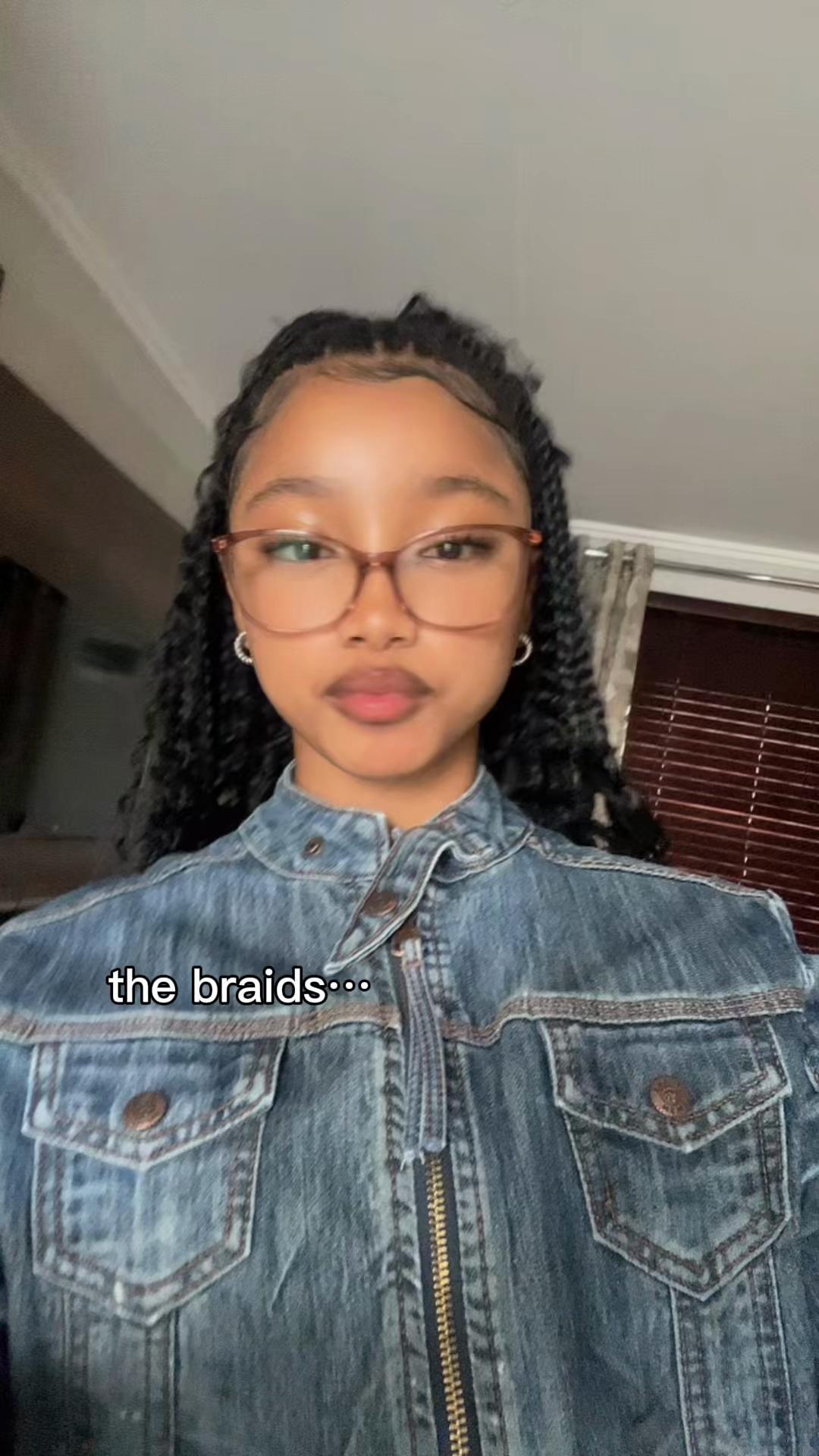 @🧎