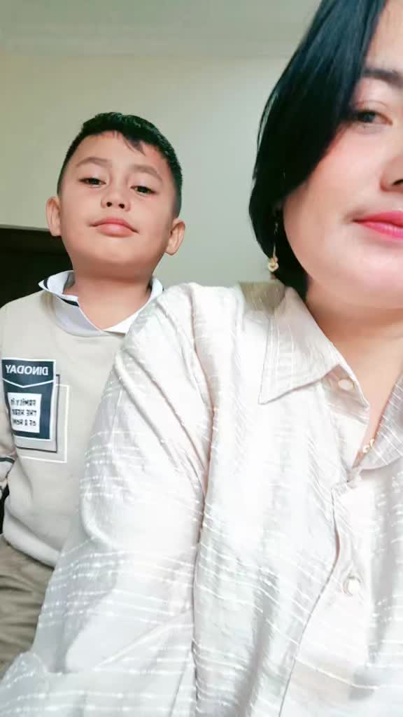 @Fiiana253201