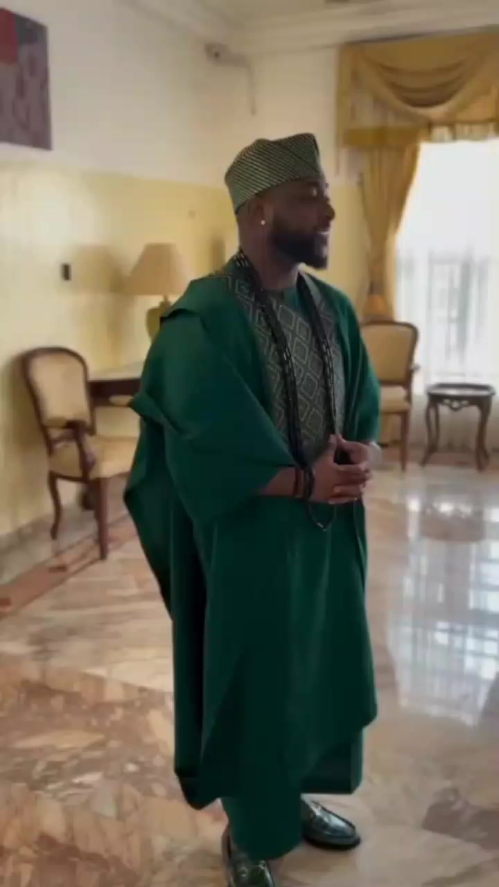@Davido vibing hub