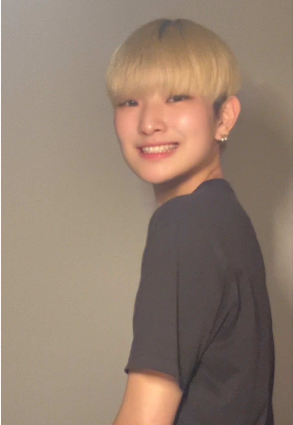 @수현