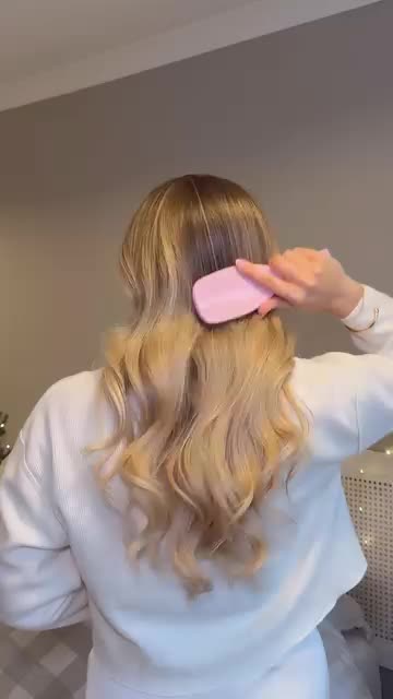 @Ashley_Reynolds
