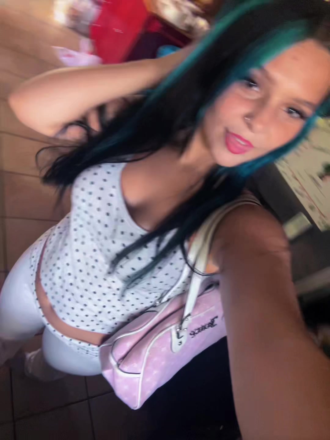 @️nikki😝