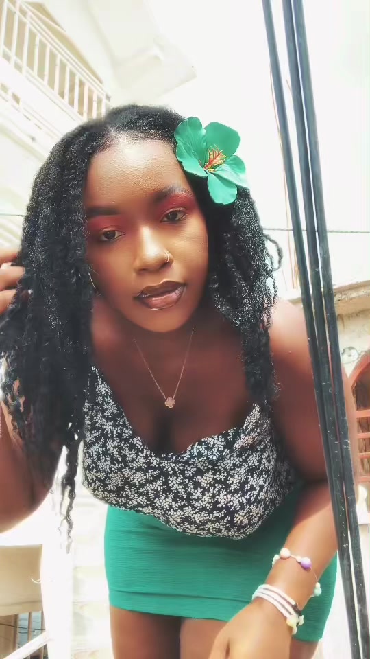 @Darliyoo23