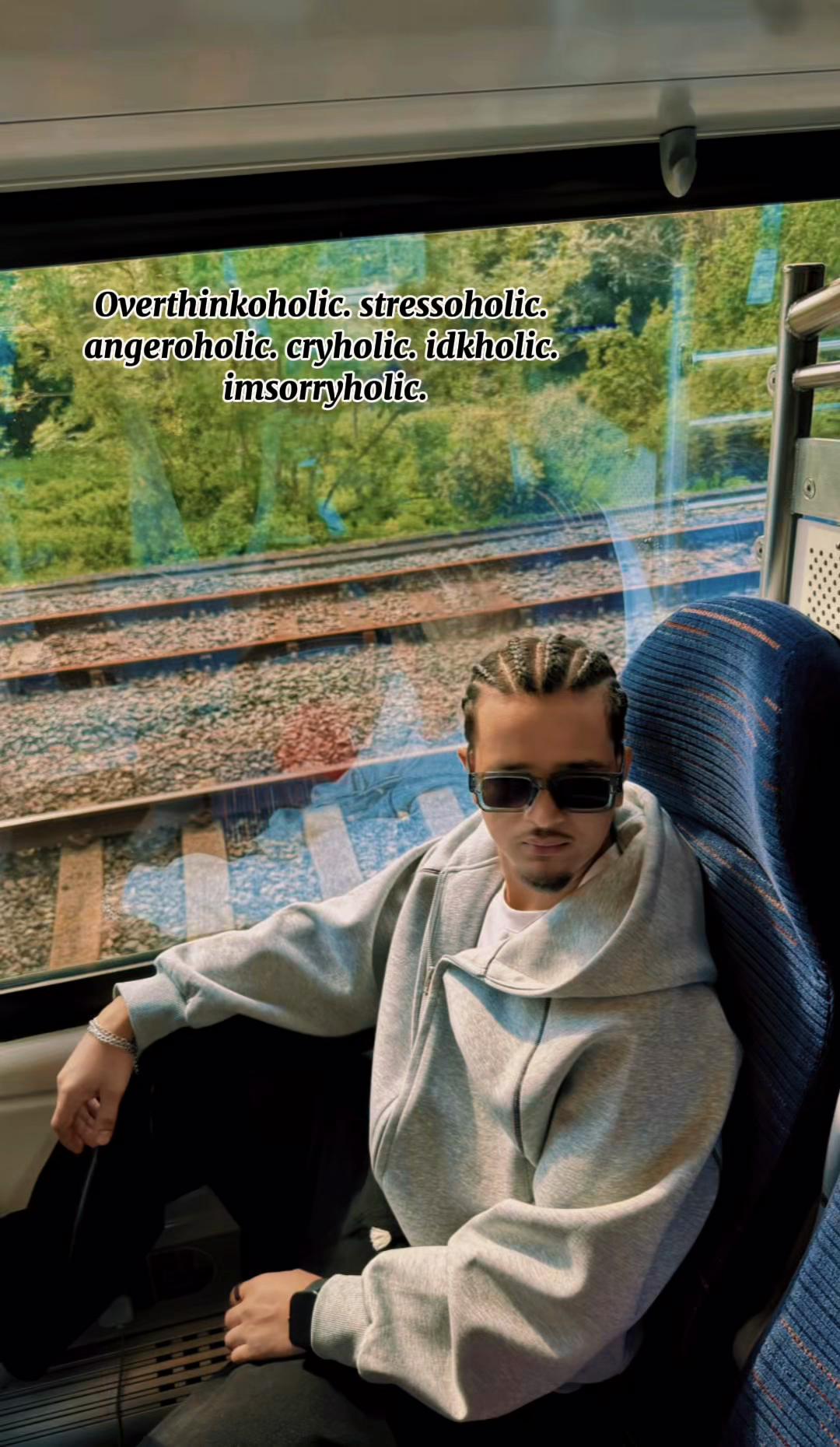 @M A N I S H 🇬🇧🤍🇳🇵